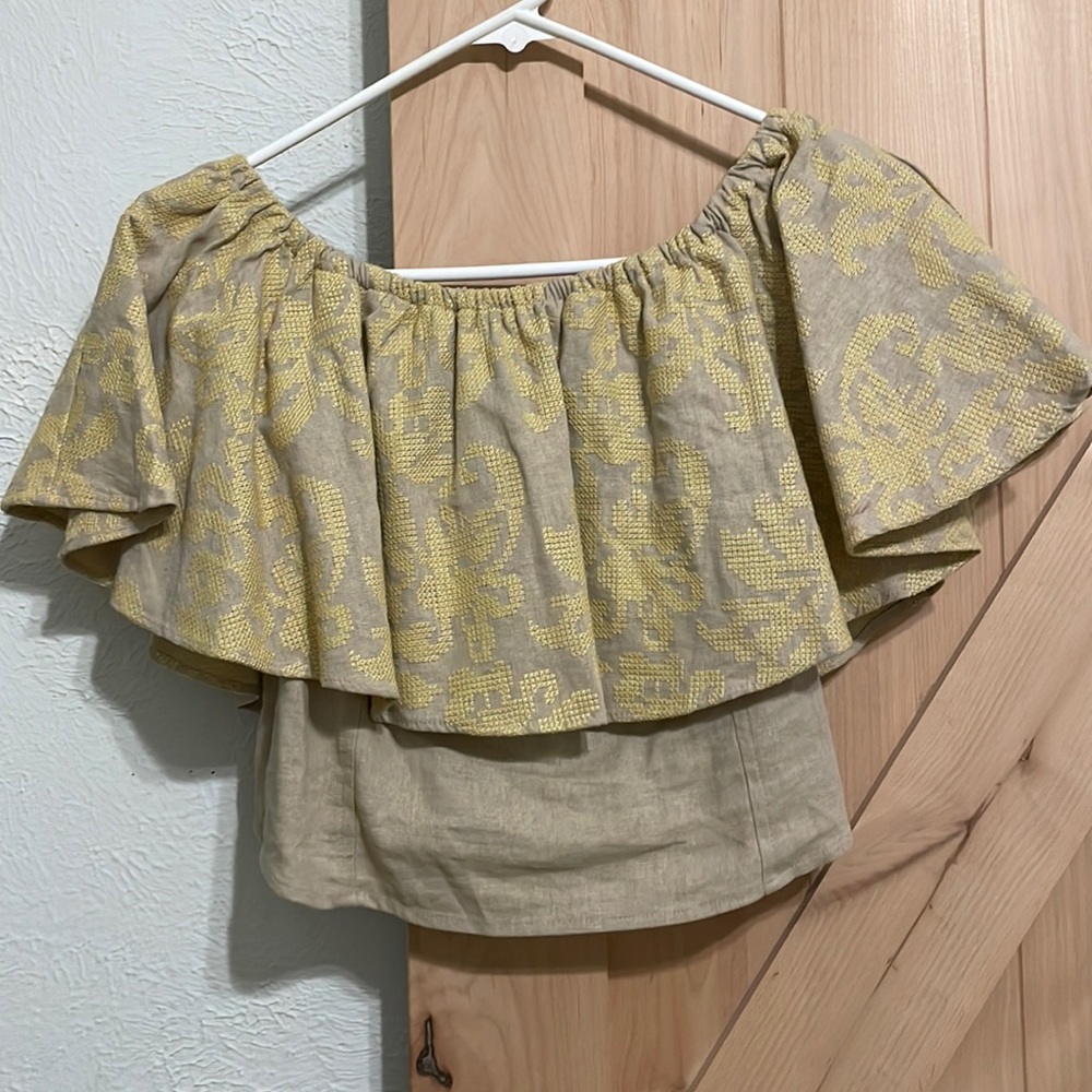 Crop top
